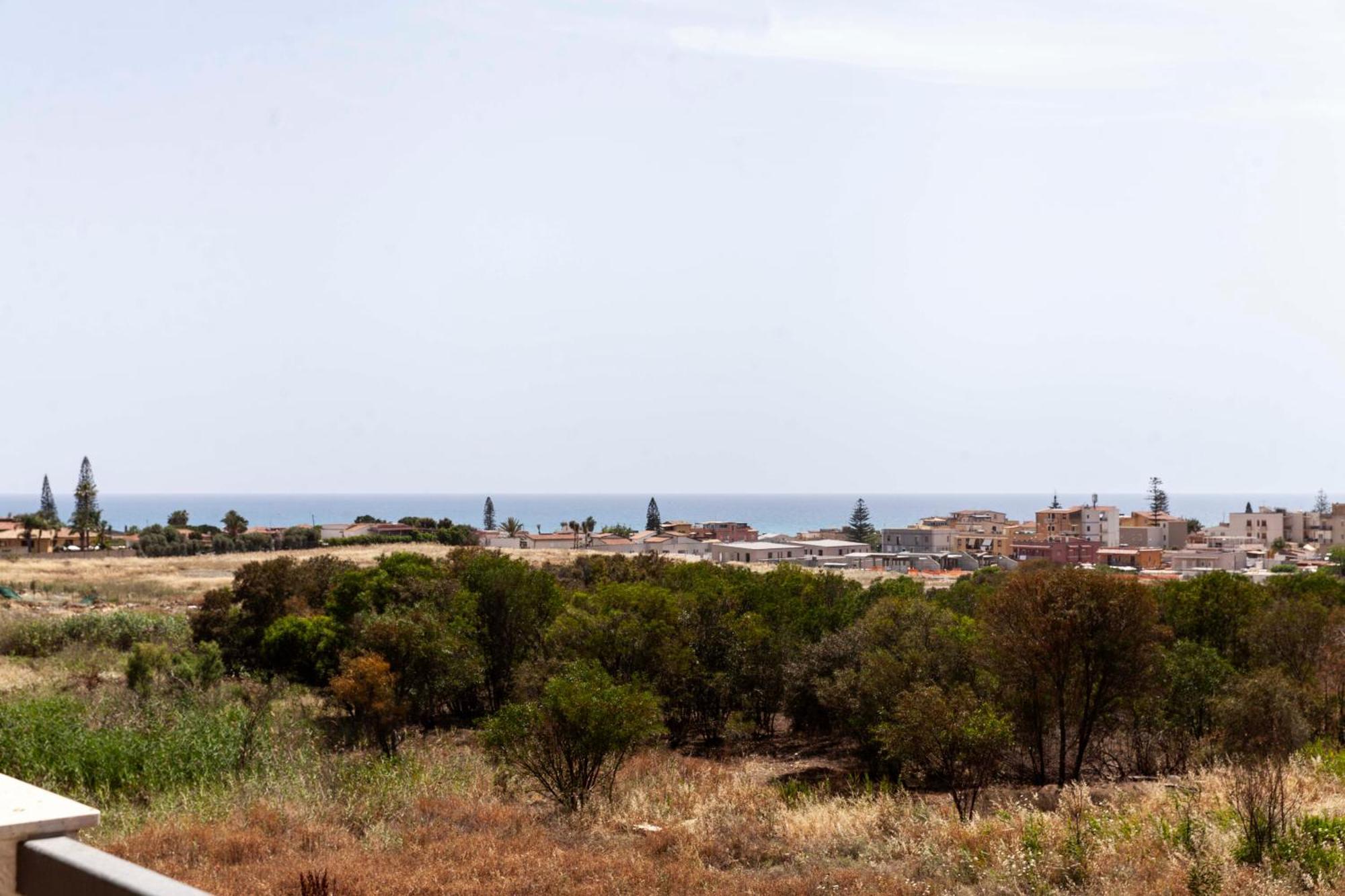 Le Case Di Lucioli' San Leone Bagian luar foto